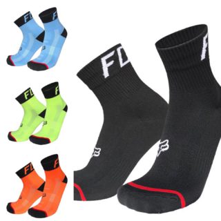 Calcetines de ciclismo elasticados Fox. Ven por el tuyo! www.itbikes.cl/calcetines #itbikesstore #ciclismochile #ciclismomaipú #ciclismosantiago